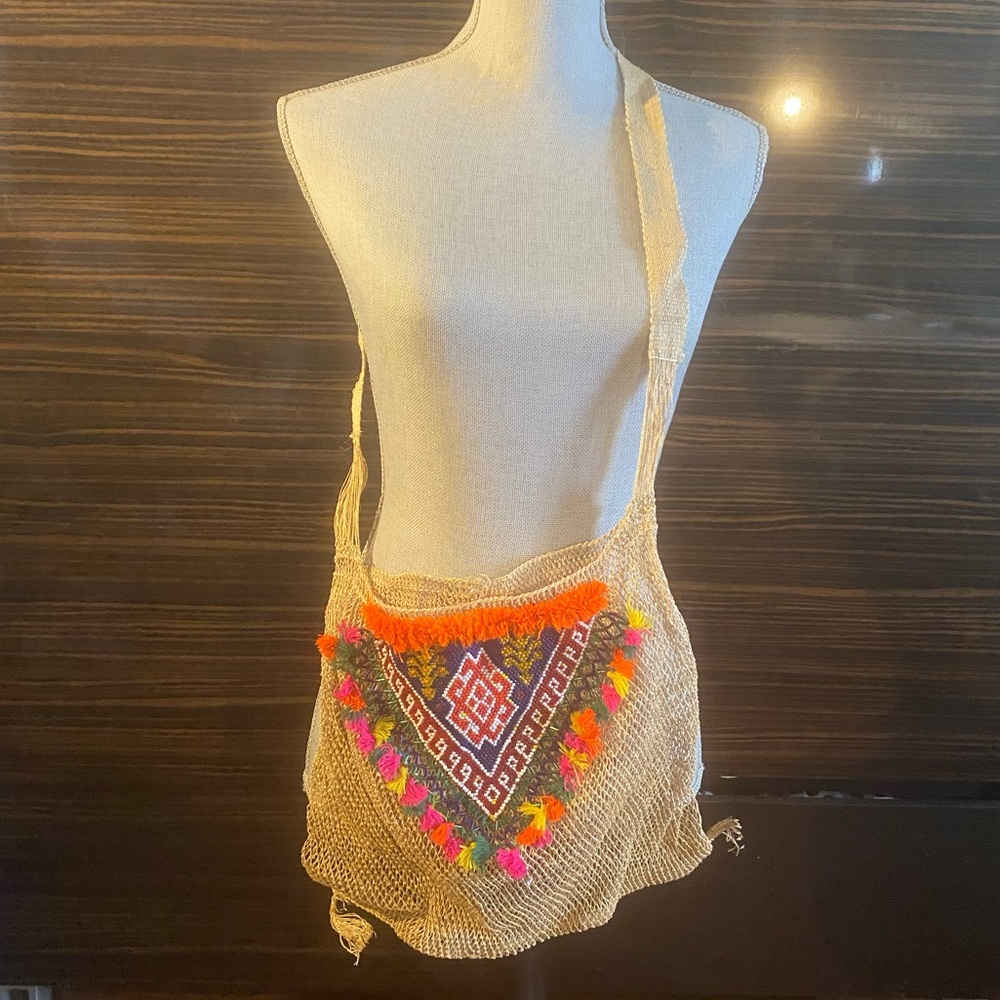Boho Chic Raffia Mesh Shoulder Bag with Ethnic Beading and Pompon Accents